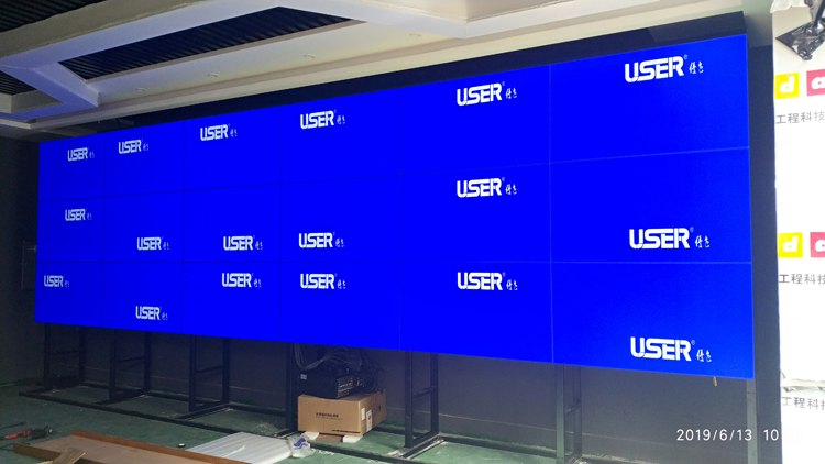 云南大學(xué)55寸3.5拼縫拼接屏項目竣工